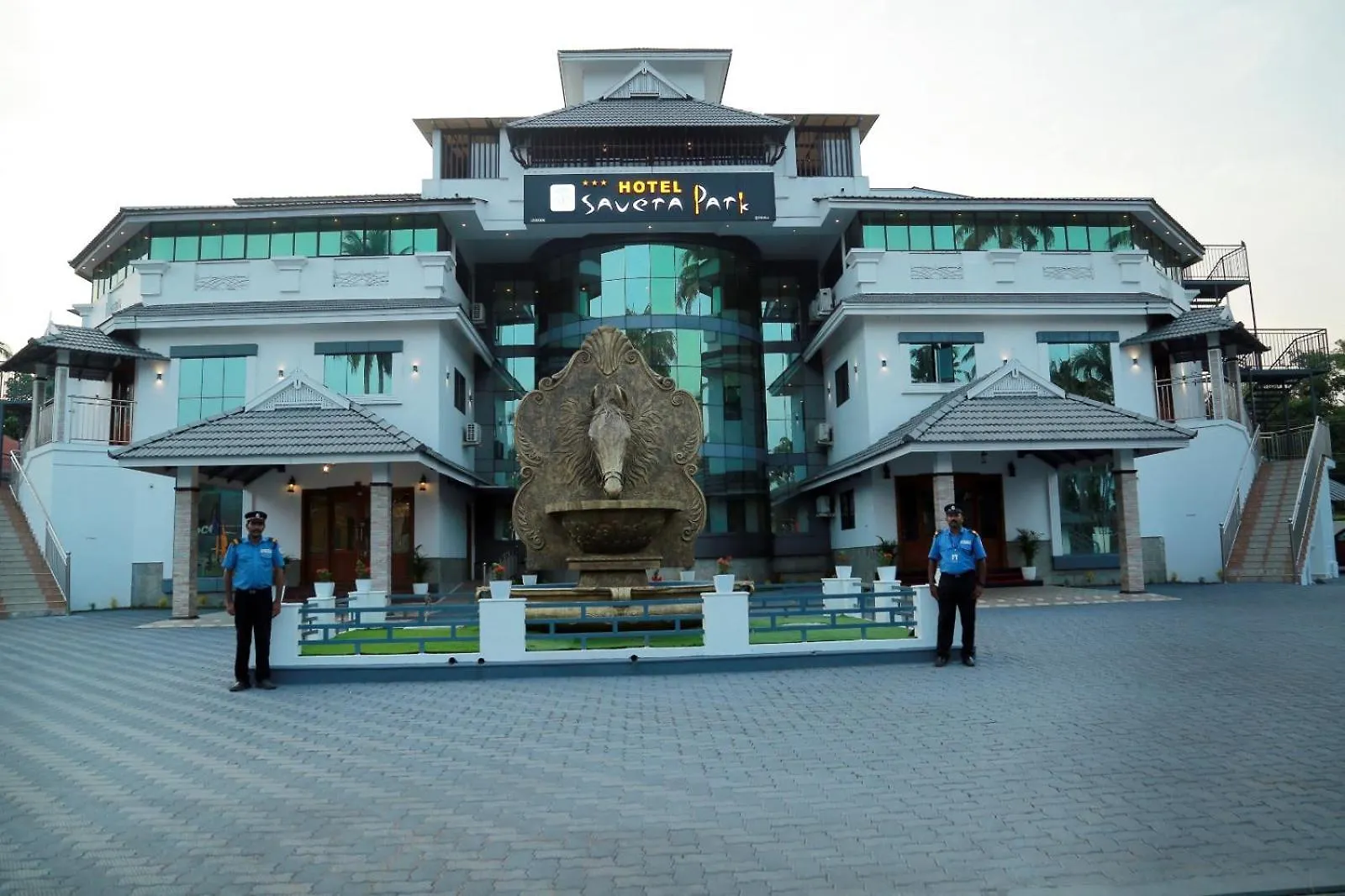 Hotel Savera Park Thrissur
